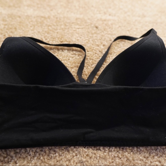 Victoria’s Secret Lightly Lined Wireless Bra - Picture 3 of 6